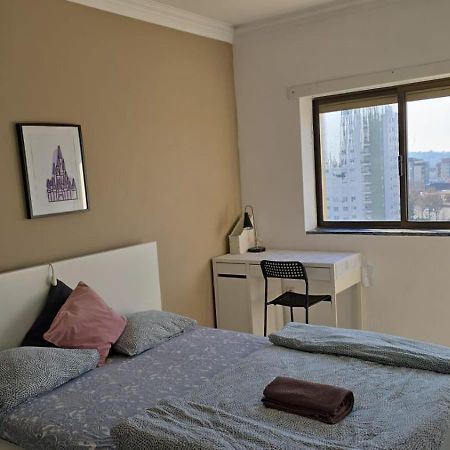 Quarto Familiar Com Cama De Casal Apenas Para Casais E Raparigas Nenhum Homem Individual Braga Kültér fotó