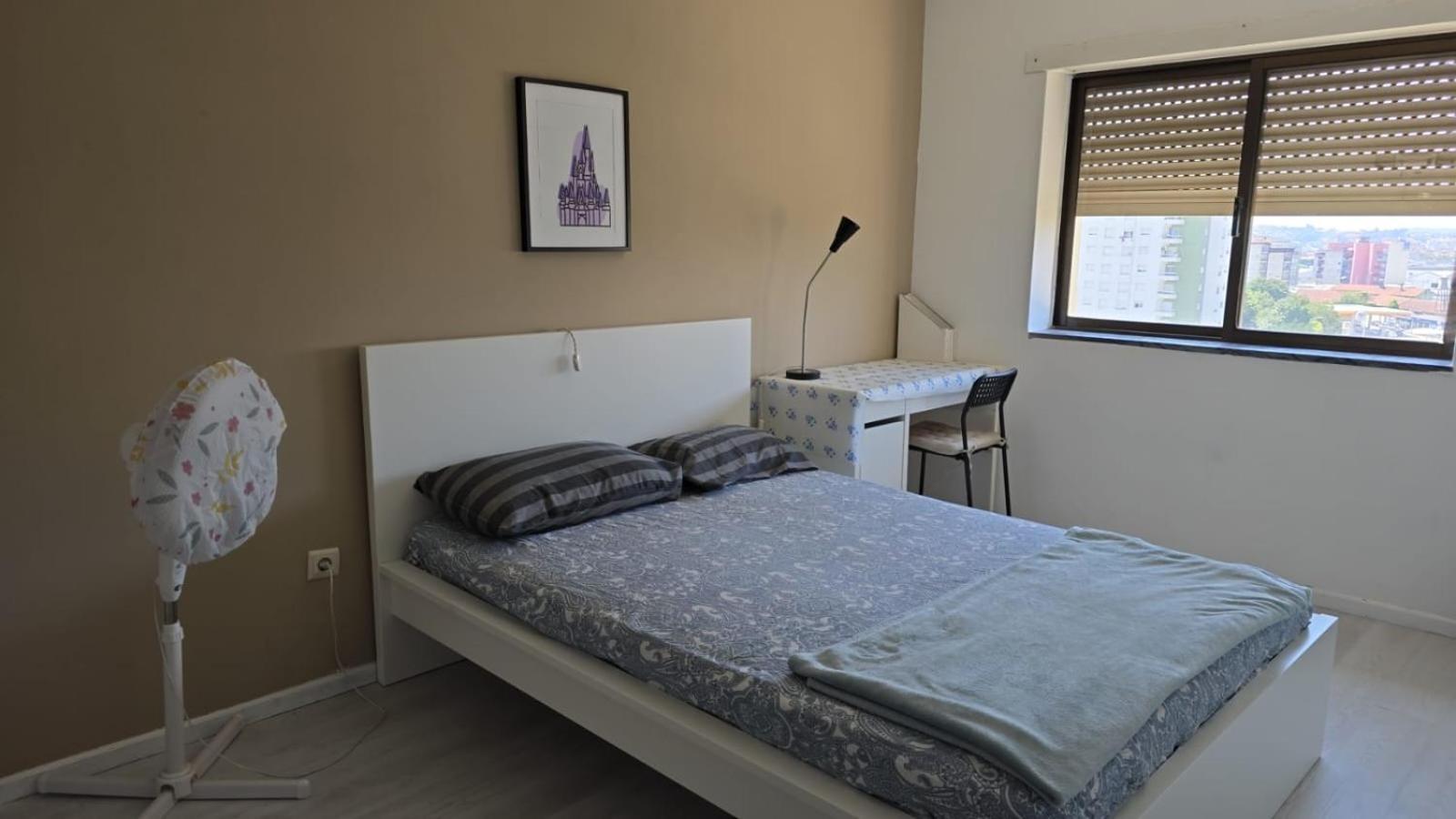 Quarto Familiar Com Cama De Casal Apenas Para Casais E Raparigas Nenhum Homem Individual Braga Kültér fotó