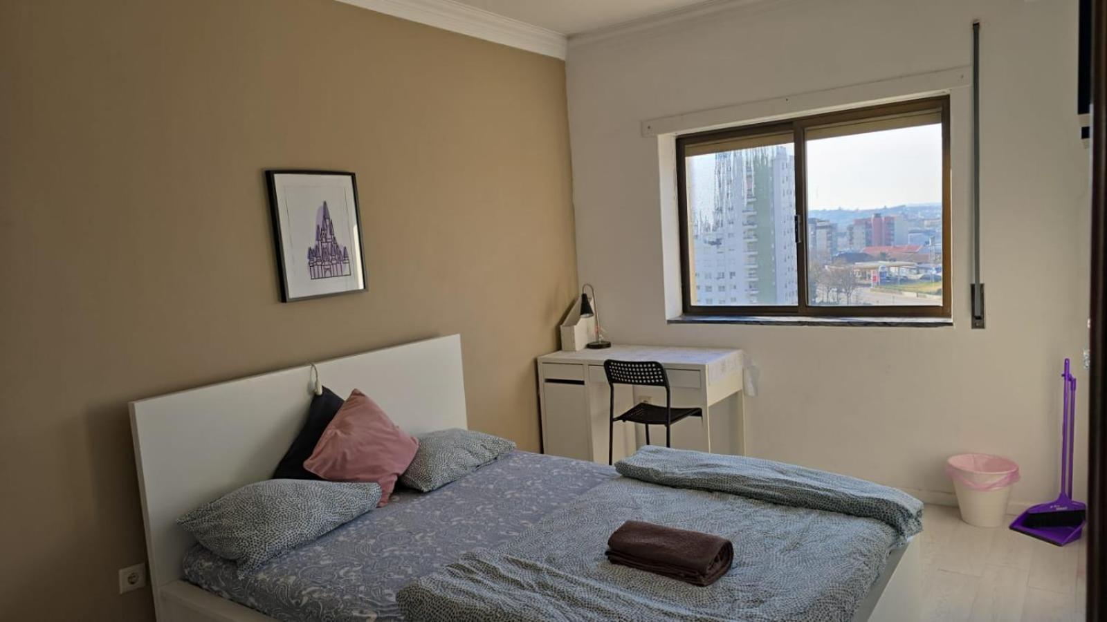 Quarto Familiar Com Cama De Casal Apenas Para Casais E Raparigas Nenhum Homem Individual Braga Kültér fotó